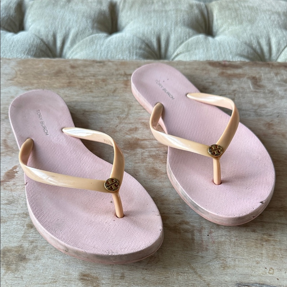 Tory Burch cream‎ and Pink Sandals women’s 6